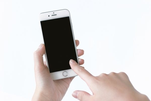 iPhoneは通話を録音できない