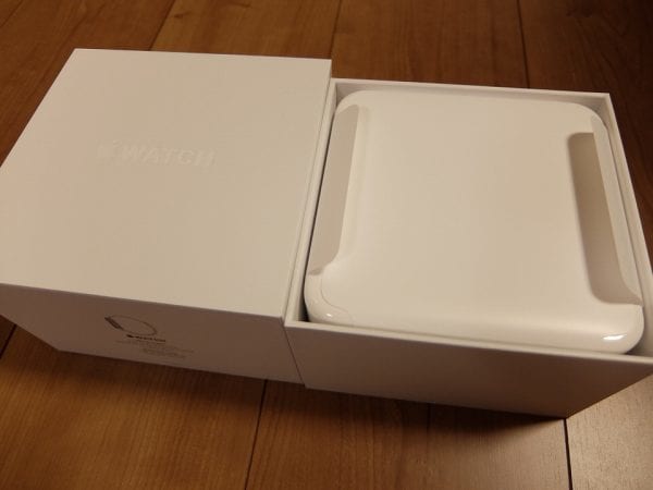外箱にすら金がかかっていたのは多分「初代」だけになると思う
