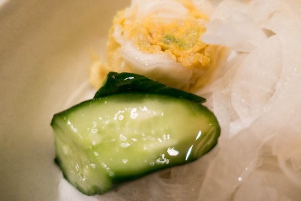 浅漬けだが本当に美味しい(おかわりもできる)