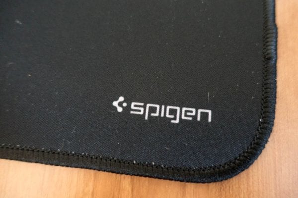 Spigenロゴも主張が激し過ぎないのがGOOD