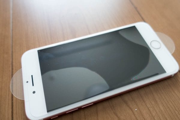 貼り付けるとすーっと張り付く