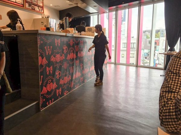 バーカウンターのような雰囲気