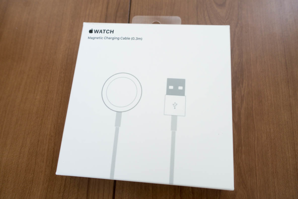 Apple Watch 磁気充電ケーブル(0.3 m)