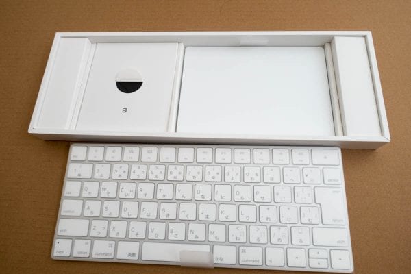 Magic KeyboardとMagic Trackpad 2