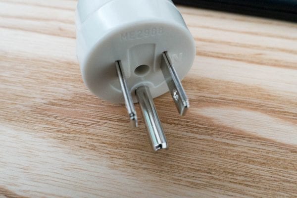3Pコンセント接続部分