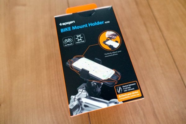 スマホホルダー バイクマウントのパッケージ