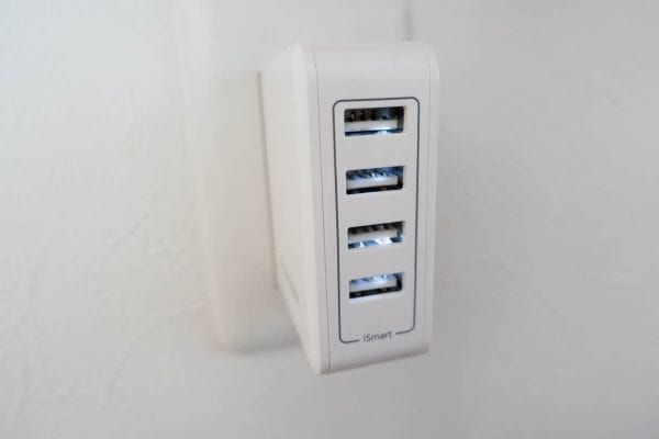 RAVPower『40W 4ポートUSB充電器』