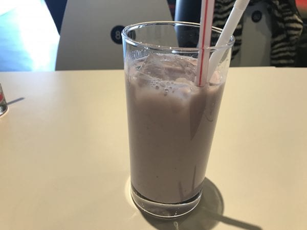 みりてこちゃんの「みりてこ、しゅごい美味なの作ってきた!コロコロ甘えんぼべりーしゅむーじー」