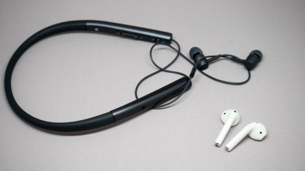 『SONY MDR-EX750BT』との比較