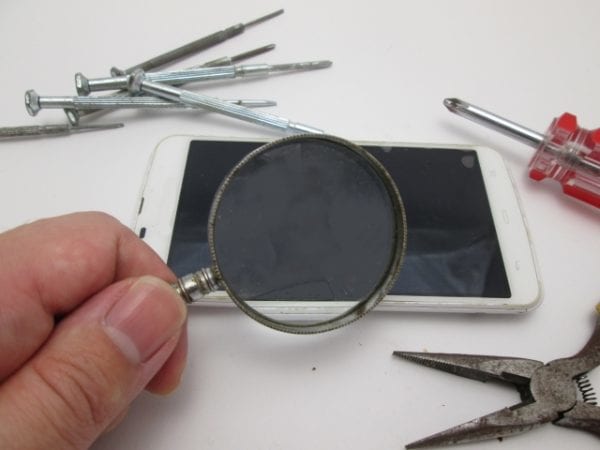 スマホは1年も経つと調子が悪くなってくる