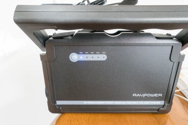 バッテリー残量は5段階のインジケーター表示