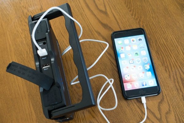 USB接続で直接充電