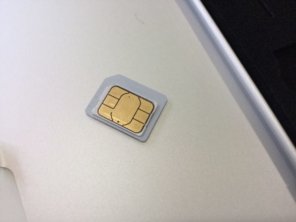 nanoSIM to microSIM(ドコモmini UIM カード)