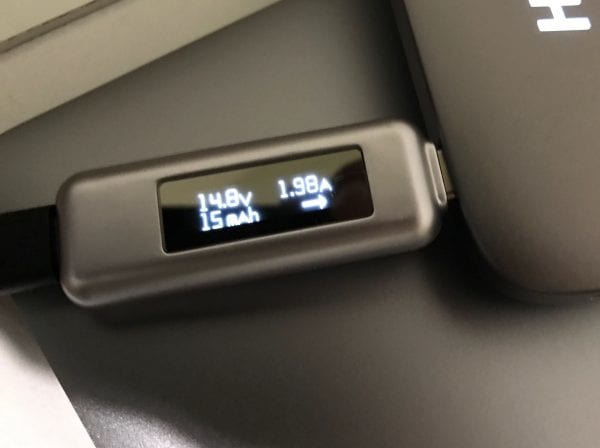 USB-Type Cの入力はUSB Power Delivery対応