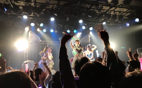 盛り上がったツアー初日