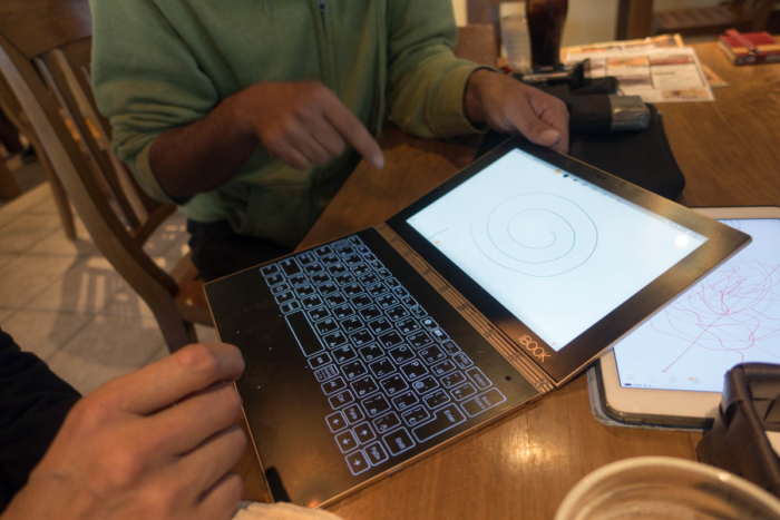 YOGA Tablet