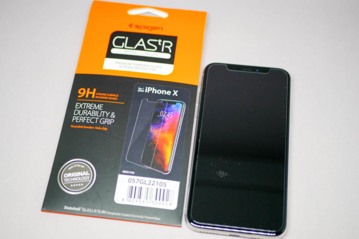 【Spigen】 iPhone X ガラスフィルムGLAS.tR SLIM