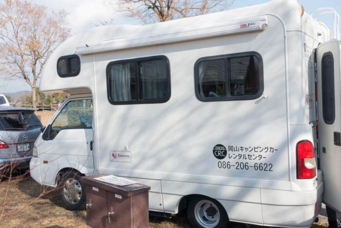 普通のキャンピングカー