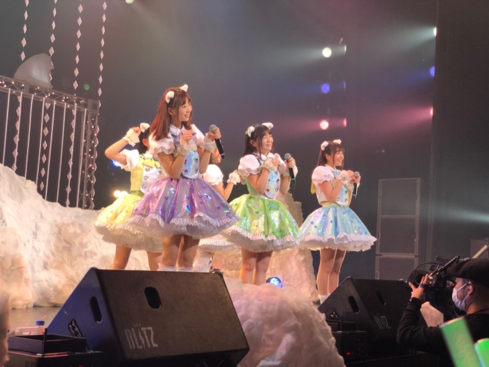 たけうちはるかさんデザインの衣装がかわいい