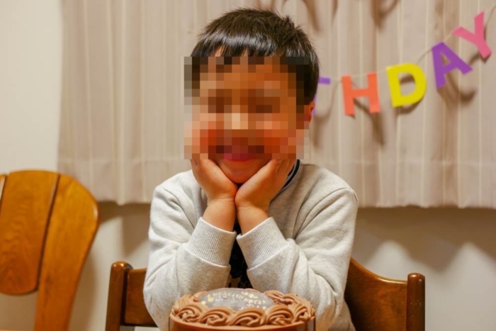 チョコレートケーキと息子