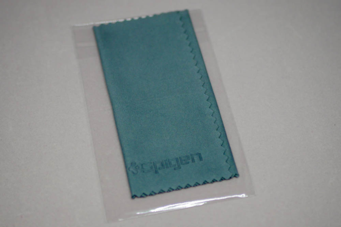 灰色の布(クリーニング用)