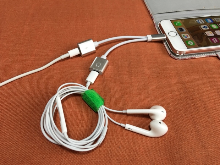 Lightning端子のEarPods