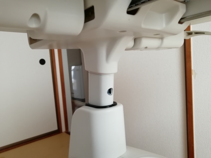 FlexiSpot デスクバイク V9を組み立てる