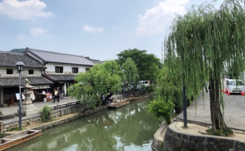 閑散とした美観地区