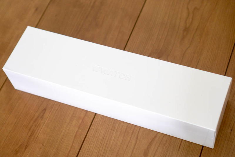 Apple Watch Series 4の化粧箱表面