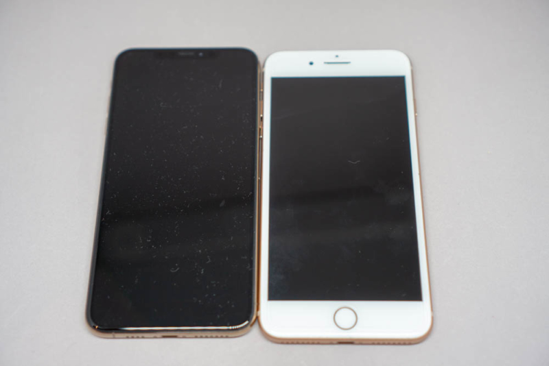 iPhone 8 PlusとiPhone XS Max