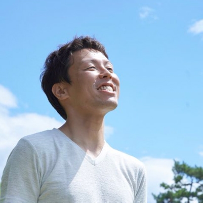講師はチー