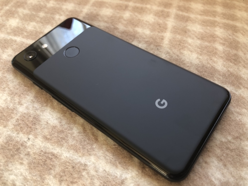 Pixel 3の背面