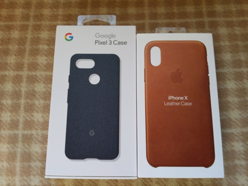 iPhone XとPixel 3の純正ケースの箱