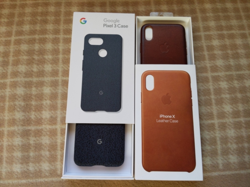 Pixel 3のケースは下に開く