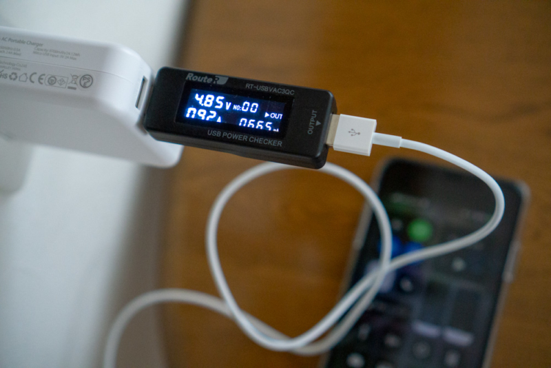 iPhone XS Maxを充電