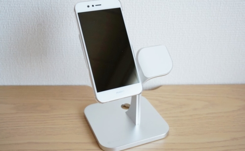 【Humixx 携帯電話スタンド】スマホを乗せる