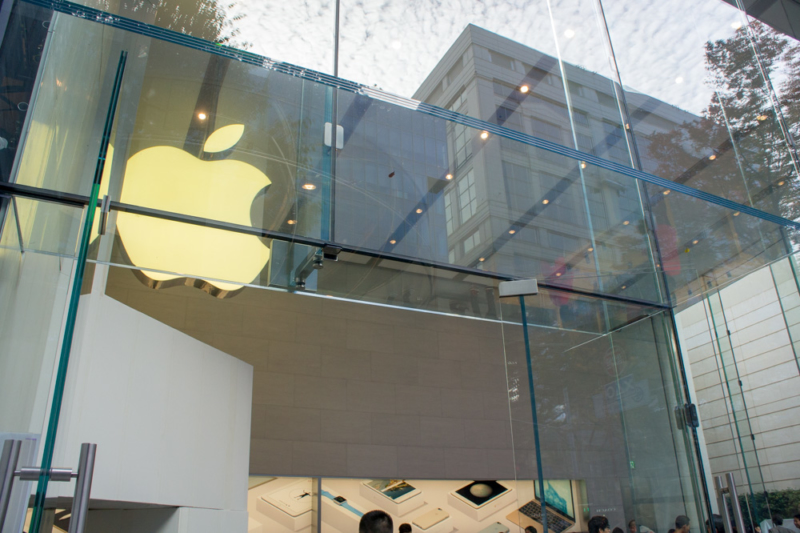 Apple純正ケースはAppleストアでの購入が無難