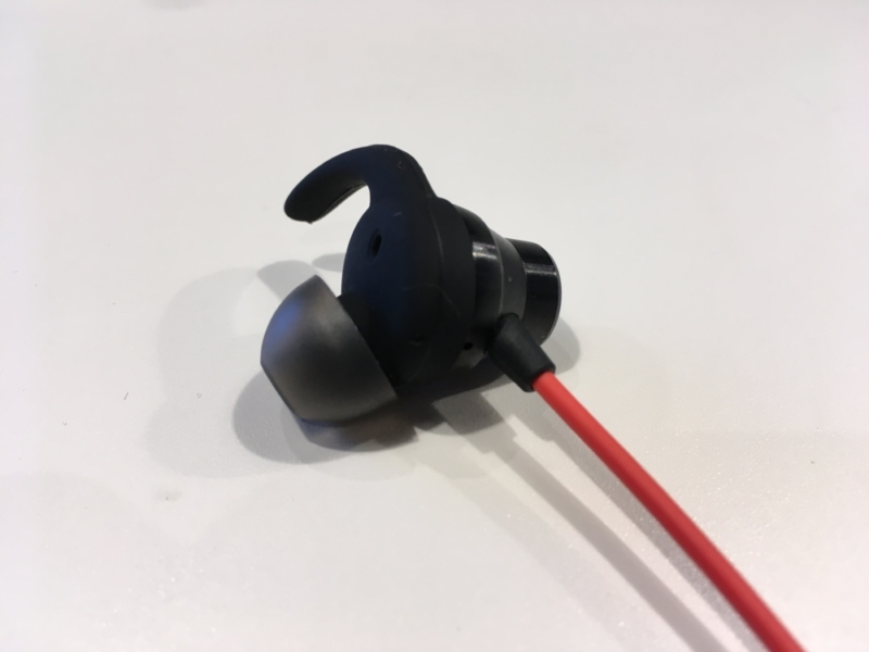 ユニットがデカイ