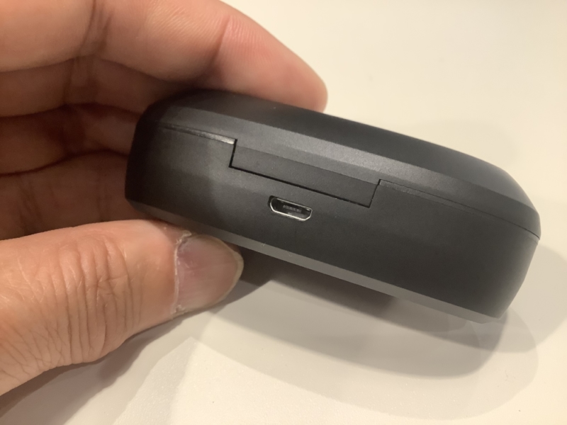 micro-USB