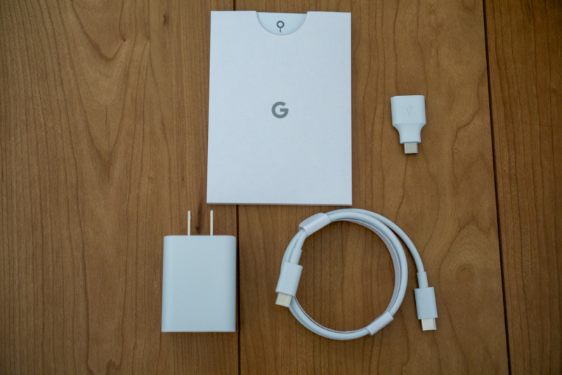 Pixel 3aの同梱品は充実している