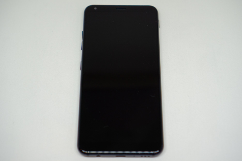 LG style2 L-01Lの前面
