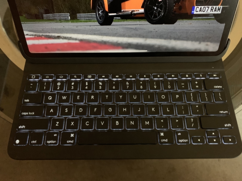 Slim Folio Proのキーボードバックライト