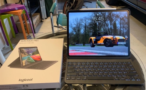 Logicool iPad Pro用キーボード「Slim Folio Pro iK1273」