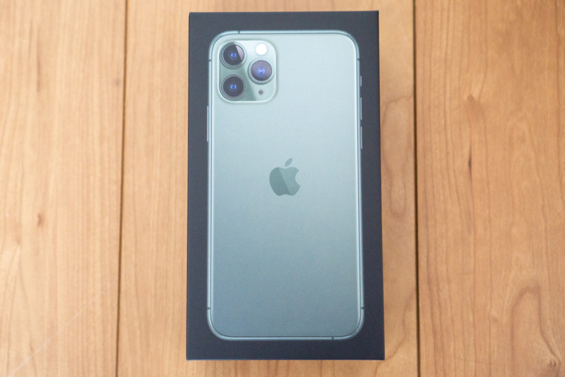iPhone 11 Proの化粧箱がお目見え