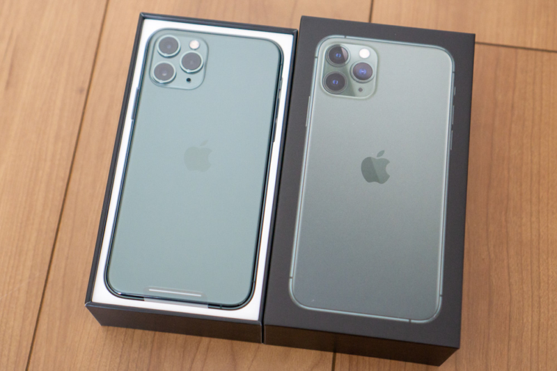 iPhone 11 Pro ミッドナイトグリーン開封フォトレポート