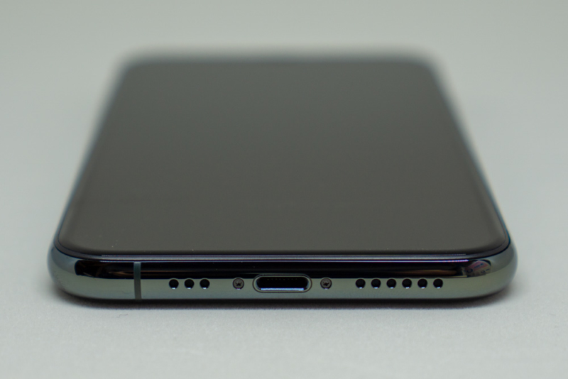iPhone 11 Proはlightning端子採用