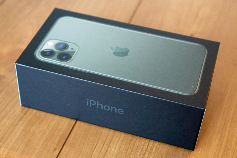 iPhone 11 Proの化粧箱