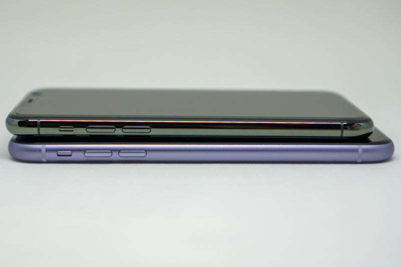 iPhone 11とiPhone 11 Proのフレーム