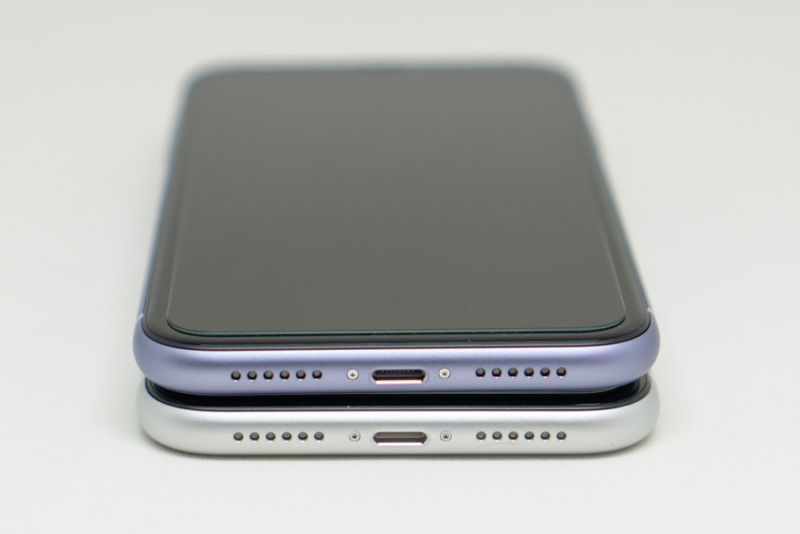 iPhone 11とiPhone XRのフレーム