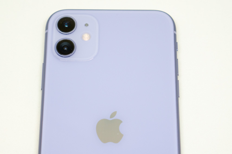 iPhone 11のデュアルカメラ